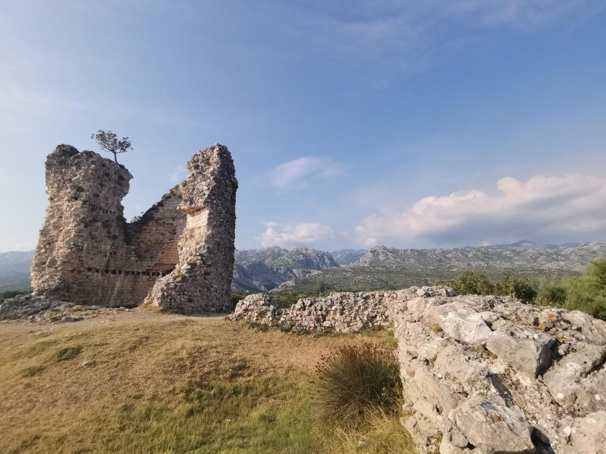 Old Town Paklenica Lejlighed Starigrad Paklenica Eksteriør billede
